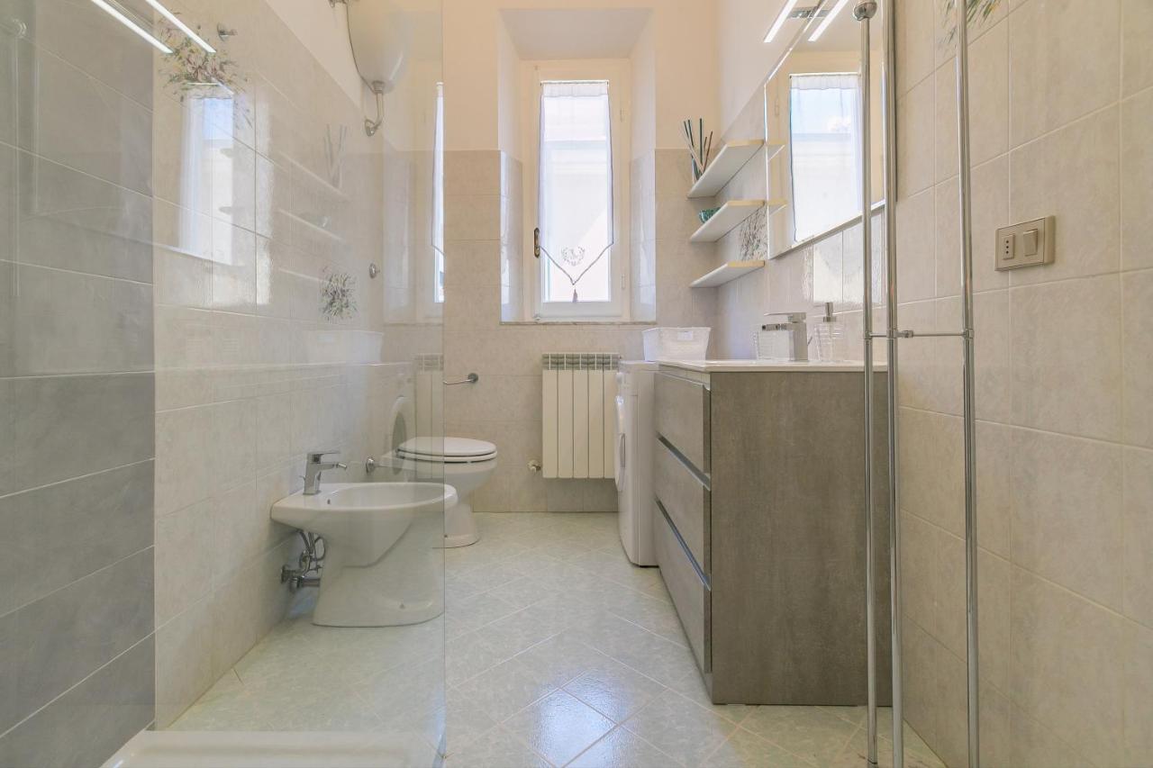 Brezza Marina Apartment San Vincenzo Buitenkant foto