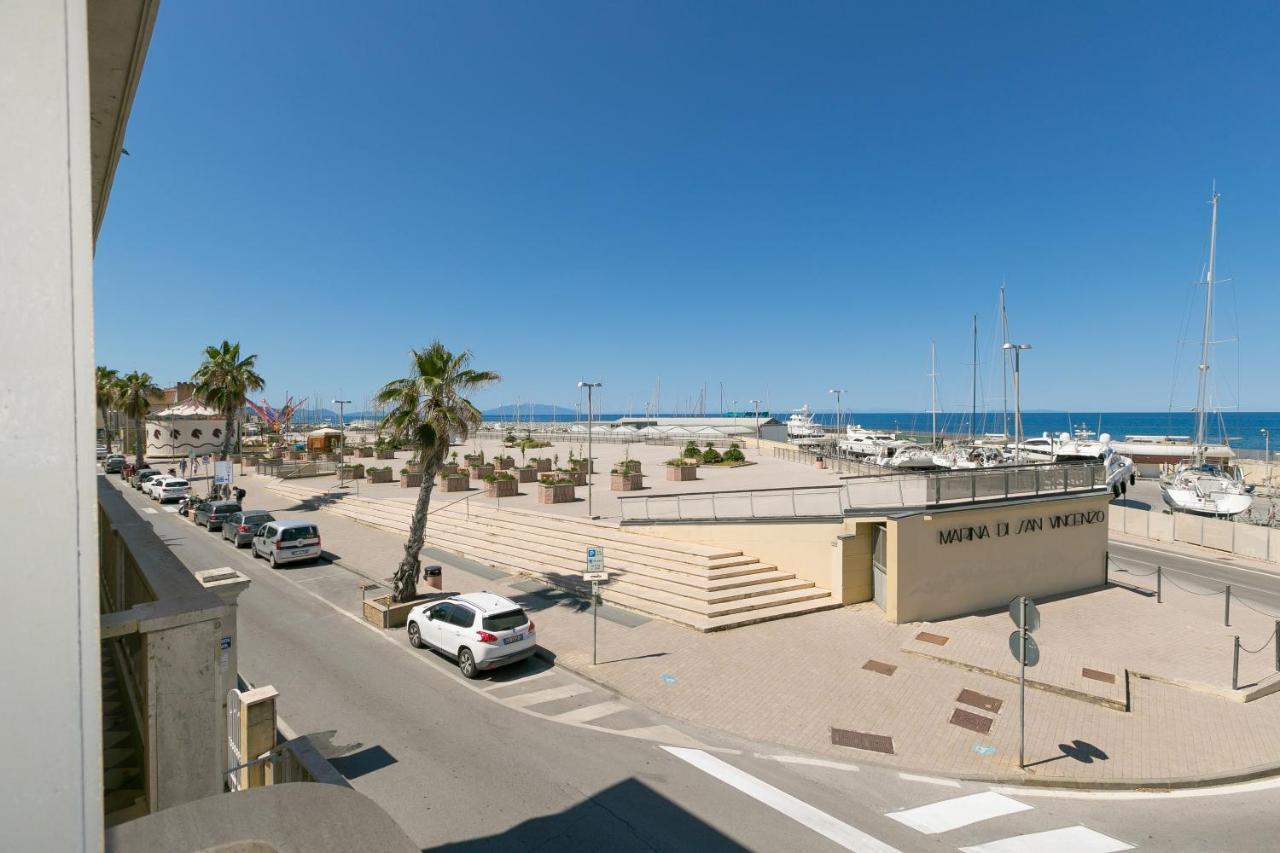 Brezza Marina Apartment San Vincenzo Buitenkant foto